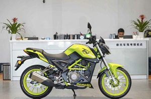 <span class=keywords><strong>Benelli</strong></span> TNT25 (Little Yellow Dragon) -monocilindrico da 250cc, ideale per il pendolarismo urbano e i nuovi motociclisti - Product Image 5