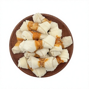 Friandises pour animaux : Os noués en cuir de bœuf enveloppés de poulet pour chiens – Snacks sains et secs pour chiens - Product Image 3