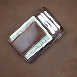 กระเป๋าสตางค์หนังแท้ผู้ชายแบบบางพร้อมคลิปหนีบเงินแม่เหล็กป้องกัน RFID ช่องใส่ของด้านหน้า - Product Image 6