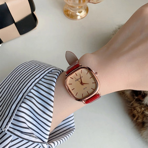 Montre tendance pour femme, bracelet en cuir, petit cadran carré, montres à quartz pour femmes, cadeaux pour femmes, montre-bracelet de luxe - Product Image 6