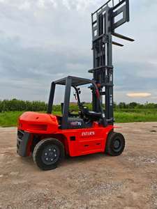 Montacargas Diésel HELI H2000 CPCD70 Usado, Rojo, de 7 Toneladas, con Elevación de 6 Metros y Llantas Sólidas para Fábricas, Logística y Comercio Minorista - Product Image 3