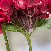 Rote Realistische Hortensie Dekorative Kunstblume 196 Blütenblätter Latex-Hortensie für Hochzeit Hotel