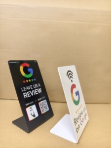 Expositor de PVC Impermeable para Tarjetas de Visita con Diseño Personalizado para Tarjetas de Reseñas de Google, Instagram, Facebook, Tripadvisor y Trustpilot - Product Image 2