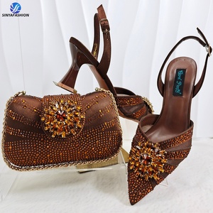 Sinya Nuova Collezione Scarpe e Borsa Italiane per Matrimonio, Set di Alta Qualità con Tacchi Alti 8cm per Signore - Product Image 1