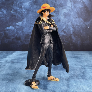 Nuovissimo cartone animato Anime Cool un pezzo nero rosso mantello Luffy Action figure di alta qualità PVC scrivania decorazione all'ingrosso regalo personalizzato - Product Image 4