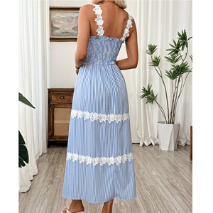 Vestido midi de verano para mujer con tirantes finos, rayas verticales, encaje, busto fruncido, insertos de encaje blanco escalonados y corte fluido en A. - Product Image 3