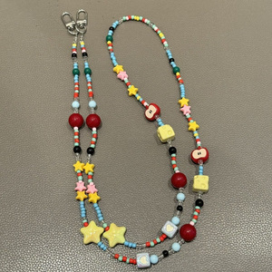 Cordón personalizado con diseño de manzana y cadena de cuentas dulces para móvil, cordón sencillo y de alta calidad para tarjetas de identificación. - Product Image 3