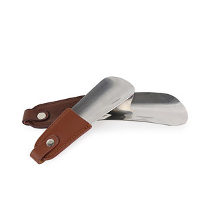 De acero inoxidable de cuerno de zapato con correa de cuero de calzador clásico Caballero de cuerno de zapato de calzador - Product Image 2