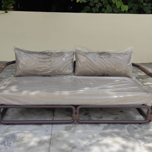 طقم أثاث خارجي عصري من الألومنيوم بتصميم نورديك، أريكة للاسترخاء في الشرفة أو حمام السباحة أو الحديقة أو الفنادق أو الفناء، مع كرسي استلقاء للتشمس - Product Image 6