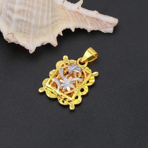 Jxx Wholesale – Nouveau pendentif carré de mariage plaqué or 24 carats, bijoux en laiton personnalisés pour enfants - Product Image 3