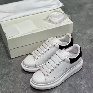 Chaussures de sport de luxe pour hommes et femmes, rayées, respirantes, avec amorti, à lacets, de haute qualité, chaussures de marche d'été - Product Image 6