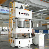 Presse hydraulique de formage à quatre colonnes et trois poutres de 500 tonnes avec pompe à moteur automatique pour le forgeage des métaux
