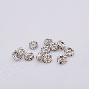 Accessoires de bijoux DIY personnalisés Bracelet en <span class=keywords><strong>diamant</strong></span> incrusté Perles d'espacement à grand trou 4mm 5mm 6mm 8mm Strass plaqué or à coudre - Product Image 5