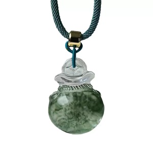 El colgante de cristal fantasma verde, con la apariencia de una bolsa de dinero, tiene el <span class=keywords><strong>significado</strong></span> de riqueza - Product Image 3