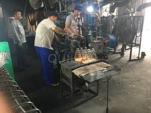 20 + 種類以上700 ml 70cl 700mlフラット形状ガラス瓶リキュール用ウォッカウイスキースピリットギンラム - Product Image 3