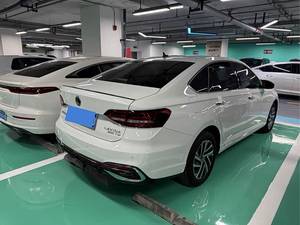 VW Lavida 300TSI DSG Star Leading 2024 d'occasion, 118 kW, couple de 250 Nm, boîte 7DCT, calandre Star, feux LED, trajets quotidiens, haute valeur - Product Image 4