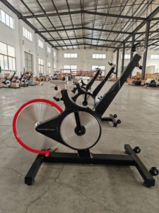 Vélo stationnaire d'accise d'<span class=keywords><strong>appartement</strong></span> de <span class=keywords><strong>Sport</strong></span> professionnel équipement de Fitness vélos Spining cyclisme d'intérieur vélo d'exercice - Product Image 5