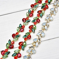 Accessoires de vêtements de mode 2cm de largeur opale strass Applique ruban en métal Strass cristal feuille chaîne garniture