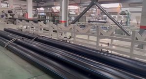 Tuyau d'irrigation goutte à goutte en plastique noir de 12 mètres de long, 4 pouces, <span class=keywords><strong>perforé</strong></span>, en PE, fabrication durable, tube d'irrigation goutte à goutte - Product Image 2