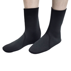 Venta al por mayor impermeable logotipo personalizado <span class=keywords><strong>invierno</strong></span> mantener caliente <span class=keywords><strong>neopreno</strong></span> 3mm antideslizante buceo natación Calcetines - Product Image 4