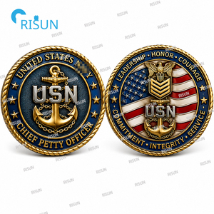 Moneta commemorativa personalizzata per veterani della Marina USA (USN) e della Marina di guerra statunitense (USS), con simboli di timone, ancora, Capo di equipaggio e Capo di Albergo di Marina (CPO), e moneta commemorativa a tema 'Chiedi al Capo'. - Product Image 4