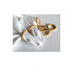 Anneau de serviette en bois Main Bûche Serviette Boucle Simple Anneau de serviette en bois Spot Tissu anneau simple pièce de conception pour la vente - Product Image 1