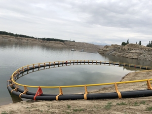 Cage flottante circulaire stable pour aquaculture, structure en HDPE, pour la culture de la bar et du dorade - Product Image 1