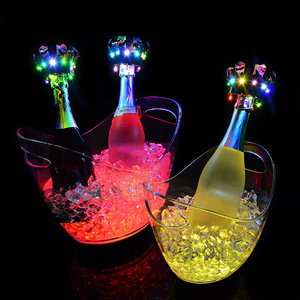 Seau à glace LED en acrylique RGB étanche alimenté par <span class=keywords><strong>batterie</strong></span> rechargeable avec logo personnalisé OEM 2L / <span class=keywords><strong>4L</strong></span> / 8L / 12L pour champagne et bière - Product Image 5