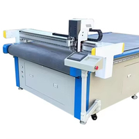 Machine de découpe automatique à couteau vibrant pour tapis, coupe-tapis électrique