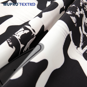 <span class=keywords><strong>Tissu</strong></span> imprimé personnalisé Printtek à motif de <span class=keywords><strong>vache</strong></span> <span class=keywords><strong>noir</strong></span> <span class=keywords><strong>et</strong></span> <span class=keywords><strong>blanc</strong></span>, <span class=keywords><strong>tissu</strong></span> 100% polyester, <span class=keywords><strong>tissu</strong></span> d'impression numérique 150D - Product Image 4