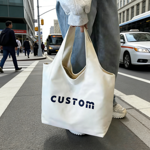 Borse Tote in Tela di Cotone di Alta Qualità con Logo Personalizzato Stampato o Ricamato, Ecologiche, Durevoli, Grande Capacità, con Tasche - Product Image 5