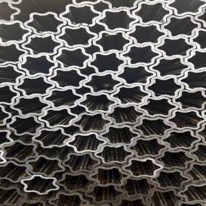 Tubo Triangular de Acero ST52 de 27x70x3.2mm, Estirado <span class=keywords><strong>en</strong></span> Frío y Sin Costuras, <span class=keywords><strong>para</strong></span> Cultivador Rotatorio de Tractor - Product Image 2