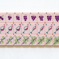 Collection de tuiles de mahjong américaines en acrylique rose, idéales pour les tables de jeu de mahjong