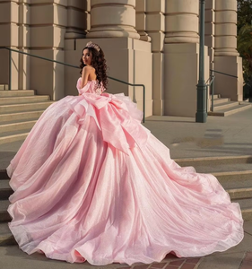 שמלות נשף ורודות נסיכותיות מדגם ML110 של מילי בריידל, שמלות קווינסניירה עם פאייטים בכתפיים, שמלת נשף סאטן עם שובל קפלה, מחשוף לב, למסיבות - Product Image 5