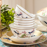 Service de table 70 pièces en porcelaine fine, style chinois, motif oiseaux pie, bord doré, vaisselle de luxe exquise