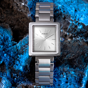 Fantaisie mode <span class=keywords><strong>femme</strong></span> marque bijoux 316L acier inoxydable or poignet de luxe Quartz femmes <span class=keywords><strong>montre</strong></span> pour fille - Product Image 4