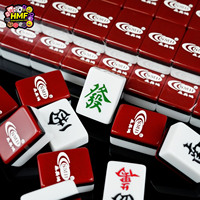 Jeu de Mahjong de voyage portable de luxe personnalisé en acrylique multicouche avec tuiles en cristal pour soirées de jeu en famille et divertissement