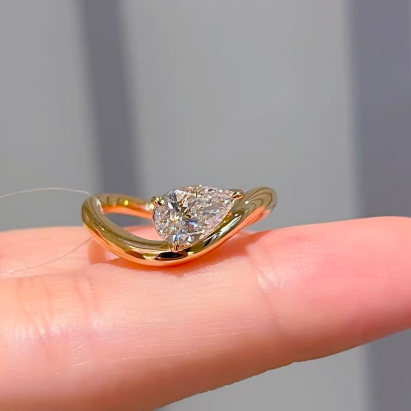 Yellow/White/Rose Gold -  14K