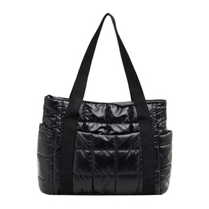 <span class=keywords><strong>Sac</strong></span> fourre-tout matelassé style coréen pour <span class=keywords><strong>femme</strong></span>, <span class=keywords><strong>sac</strong></span> à bandoulière décontracté grande capacité avec motif quadrillé cousu - Product Image 4