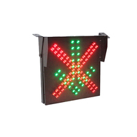 Feu de signalisation routière LED à haute luminosité 600 mm, croix rouge et flèche verte, pour le contrôle des voies et la sécurité routière, vente en gros