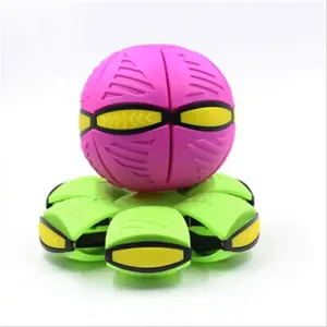 TikTok Vente à Chaud Balle Rebondissante Interactive Flexible Boule de Soucoupe OVNI Magique en Plein Air Jouets Balle Plate Volante pour Enfants 3 Lumières