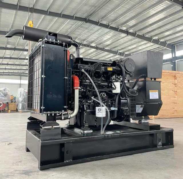 Diesel Generator Set HM 30kW 37.5kVA 50/60Hz Three-Phase 380V Famous Brand PLC Smart Four-Protect Controller Engine 85%