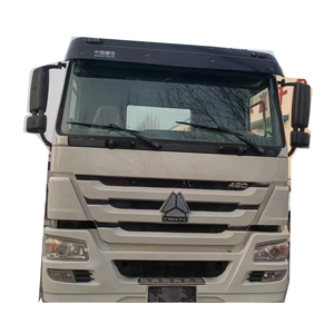 Howo รถแทรคเตอร์กึ่งรถแทรกเตอร์ - Product Image 1