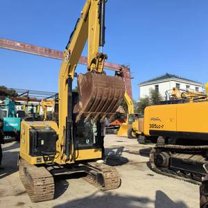 Excavadora CAT 306 con Cucharón de Excavación de 0.22m³ de Capacidad, 6 Toneladas de Peso Operativo, Maquinaria Pesada Usada - Product Image 1