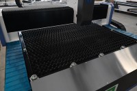 Máquina de Corte a Laser de Fibra de 1500W, 3000W, 6000W para Aço Inoxidável, Aço Carbono e Chapas de Alumínio com Sistema de Controle CNC