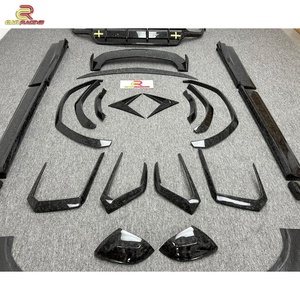 Kits de Carrocería de Conversión de Fibra de Carbono Forjada en Seco Estilo Topcar para Lamborghini URUS 2018-2019: Difusor, Faldones Laterales, Alerón y Labio de Alerón - Product Image 4
