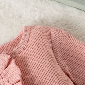 Tissu gaufré confortable nouveau-né bébé filles barboteuse à glissière bébé pyjamas mignon barboteuse maison climatisation vêtements barboteuse pour bébé - Product Image 3