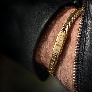 Pulsera de Cadena de Acero Inoxidable con Nombre Grabado Personalizado, Chapada en Rodio, Estilo Clásico Unisex con Dijes de Nombre Grabados - Product Image 6