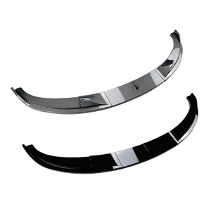 Divisor de Parachoques Delantero para BMW Serie 5, Color Negro Piano, Textura de Fibra de Carbono, Material ABS, Compatible con Modelos 2005-2010 - Product Image 3