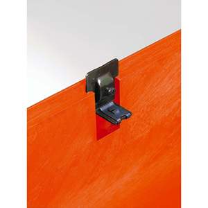 Kit de soportes ajustables, fabricados en metal resistente, ideales para organizar y sostener diversos elementos en entornos. - Product Image 1